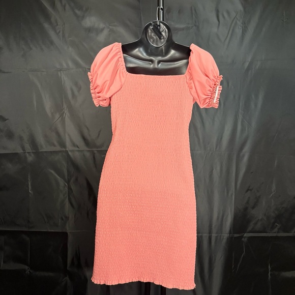 HYFVE Coral Puff Sleeve Midi Dress - Picture 6 of 9